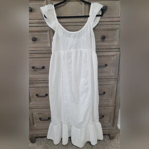 Rachel Ashwell Sleeveless Ruffle Sleepwear/long gown Dress....Chabby Chic